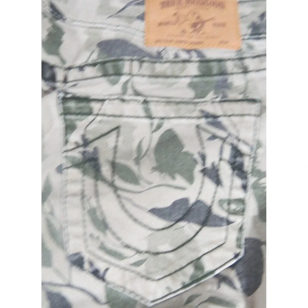 True Religion Jeans Men Size 32 Camo Distressed Leaf Butterfly Super Skinny Slim